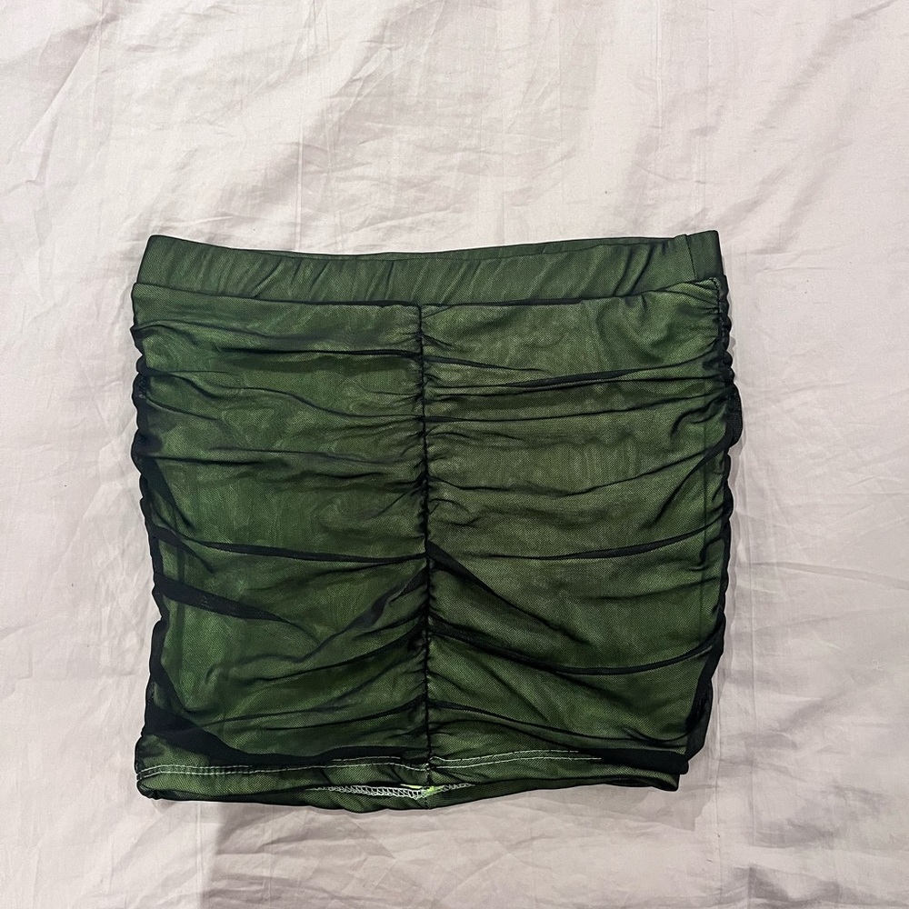 NWT Fashion Nova Green & Black Mesh Mini Skirt
